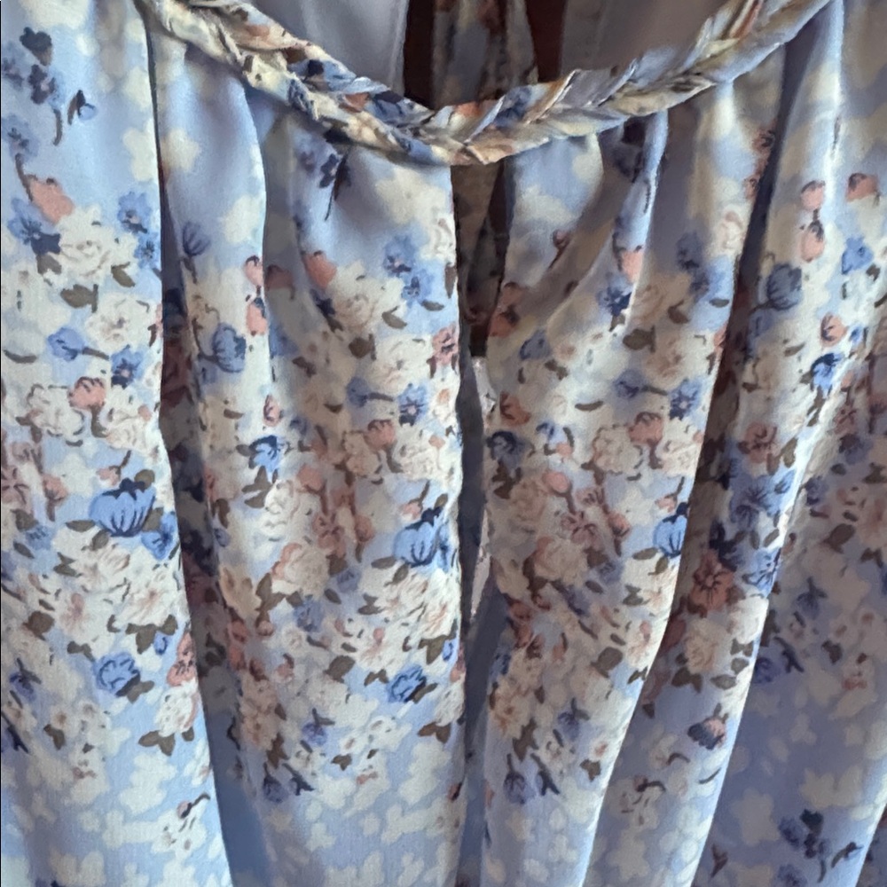 Maison Jules Light Blue Floral Sleeveless Pleated Maxi Dress Womens Size Medium - Picture 6 of 7